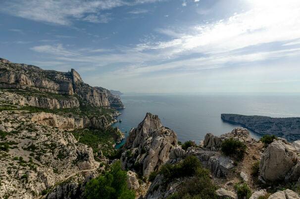 Image d'un paysage du par national des Calanques